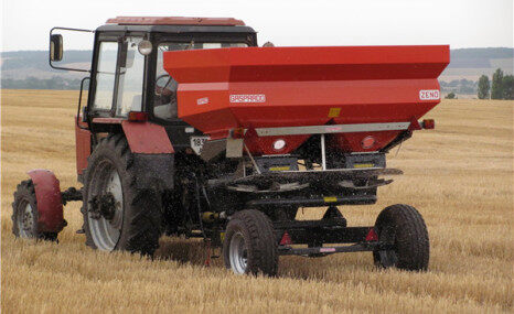 马斯奇奥ZENO系列双圆盘式撒肥机