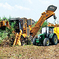 柳工S935甘蔗联合收割机