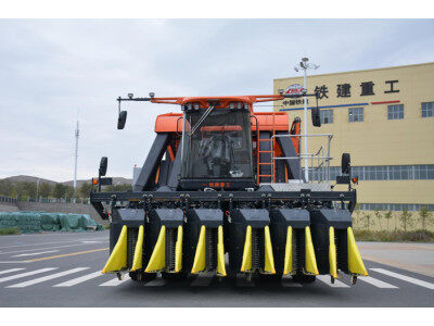 铁建重工4MZ-6型高端智能采棉机