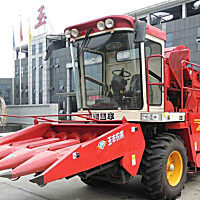 玉丰4YZP-4玉米收获机