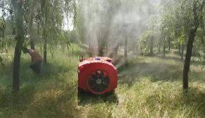 惠途智能喷雾机作业视频