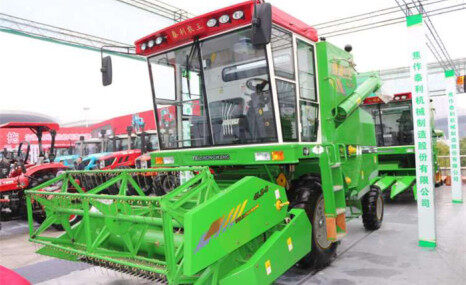 泰利农王4LZ-8自走式全喂入谷物收割机