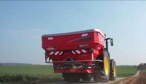 库恩AXIS series 田间管理机作业视频