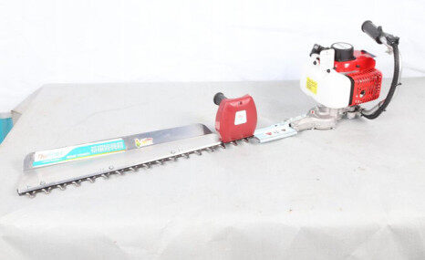 泉州得力3CX-750茶树修剪机