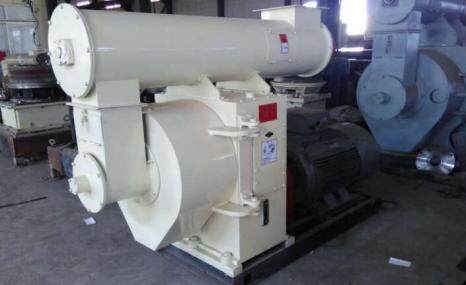 隆昌SGH407颗粒饲料压制机