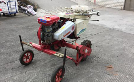小金刚2ZBZ-1A型自走式烟草蔬菜移栽机