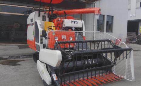 艾禾4YZL-220履带自走式全喂入玉米籽粒收获机