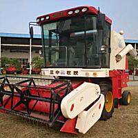 新三王4LZ-8谷物联合收割机