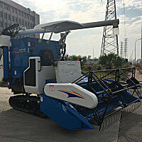 柳林4LZ-6.0A自走履带式谷物联合收割机