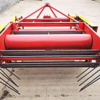 宏达4HW-150花生收获机