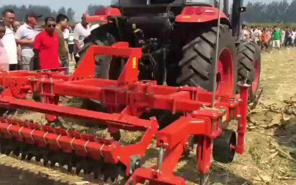 兴五谷丰华牌1S系列全方位深松机作业视频