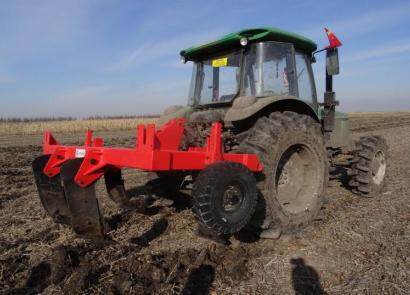 北大荒众荣1SS-200深松机