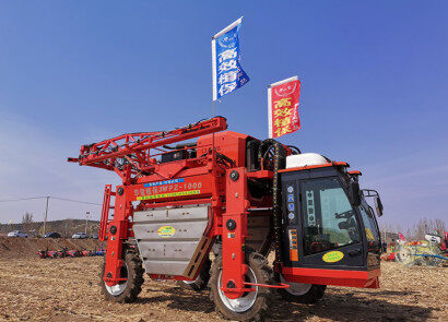 华玺3WPZ-1000喷杆式喷雾机