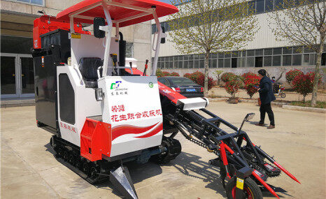 东泰4HD-2A花生联合收获机