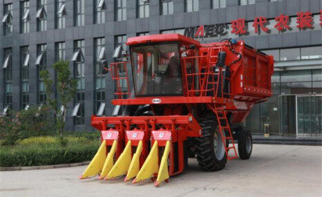 现代农装（中农机）4MZ-3型自走式采棉机