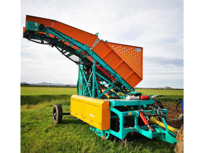 北大荒众荣4TS-2A甜菜收获机