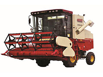 中联收获新疆4LZ-8大豆收获机