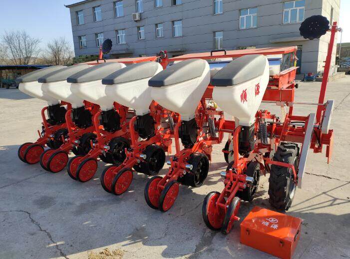 顺源2BMQ-6免耕气吸式播种机(2020)