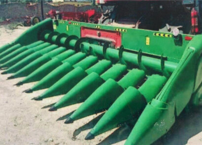 宝华4YG-12玉米割台