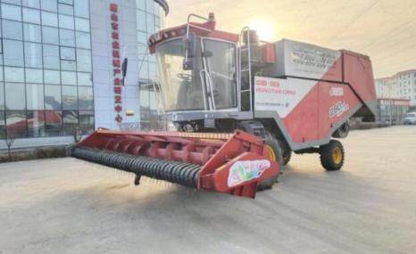 鸿田4HJL-10自走式花生捡拾收获机