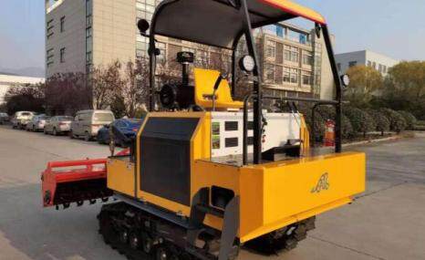 思达1GLZ-230履带自走式旋耕机