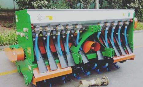 德州沃田2BFG-19(250)旋耕施肥播种机