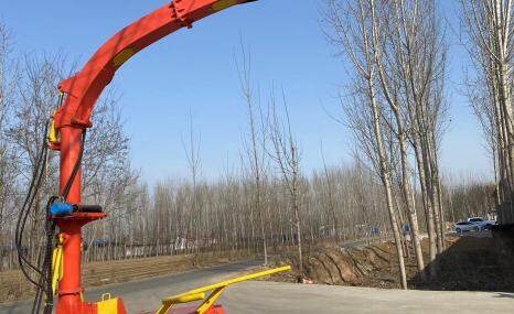 森睿4QX-2400背负式青贮饲料收割机