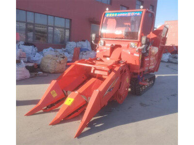 废铁4YZP-2H自走履带式玉米联合收获机