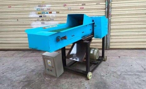 西安牛羊洋9ZT-6.0铡草机