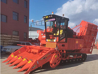 废铁4YZP-5B自走履带式玉米联合收获机