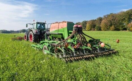 阿玛松(AMAZONE)切鲁斯(Cirrus)4米6米折叠式电驱气吹高速免耕精量条播机