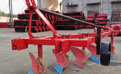 春旋1L-525铧式犁