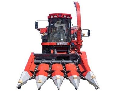 新疆牧神4YZX-4S自走式穗茎兼收玉米收获机