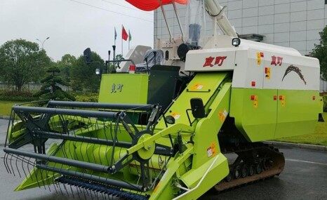 江西良田4LZ-6.0（G4）履带自走式谷物联合收割机