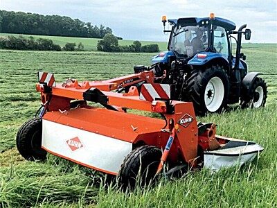 库恩FC1055 TLR系列割草压扁机