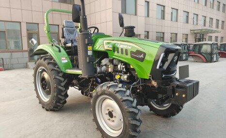 华夏HX704-1(G4)轮式拖拉机