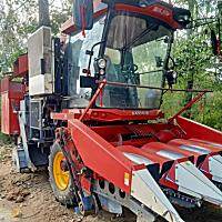 雷沃谷神CC04(4YZ-4B6)玉米收割机