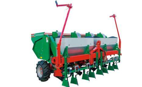 希森天成2CMX-4马铃薯播种机