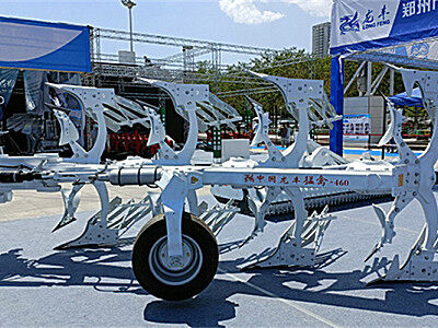 龙丰猛禽1LYFT-460液压过载保护翻转犁