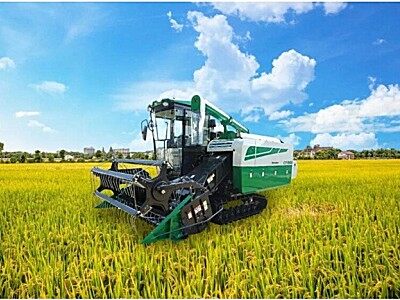 常发CF866(G4)全喂入履带式联合收割机