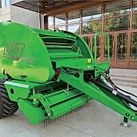 贝利塔9YYW-2.0圆草捆打捆机