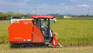 久保田ARX5100MQ半喂入履带收割机产品介绍