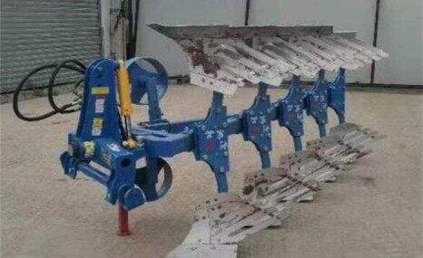 河北利宏1LF-530液压翻转犁