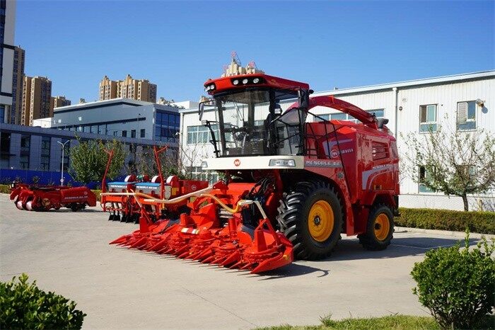 中机美诺9580（G4）自走式青饲料收获机