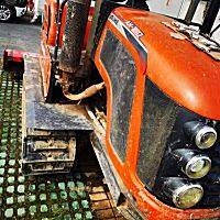 艾禾AH-1002履带式拖拉机