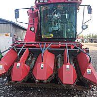 东方红4YZJ-4B茎穗兼收玉米收割机