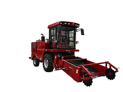 勇猛4UZ-160A00自走式马铃薯捡拾机