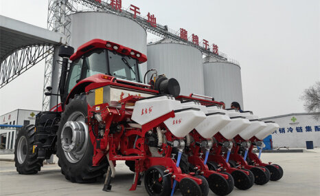 东方红2BMQ-8A免耕气力式播种机