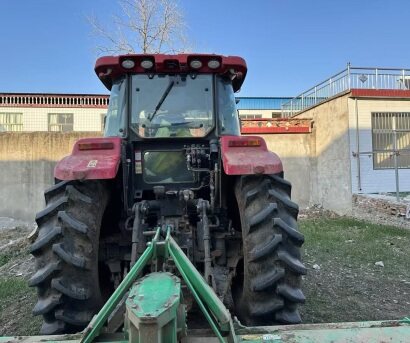 东方红LN2004拖拉机