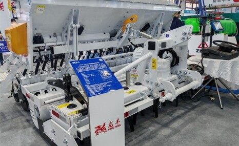 龙丰2BFDQ系列复式驱动耙播种机